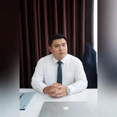 严岚庆